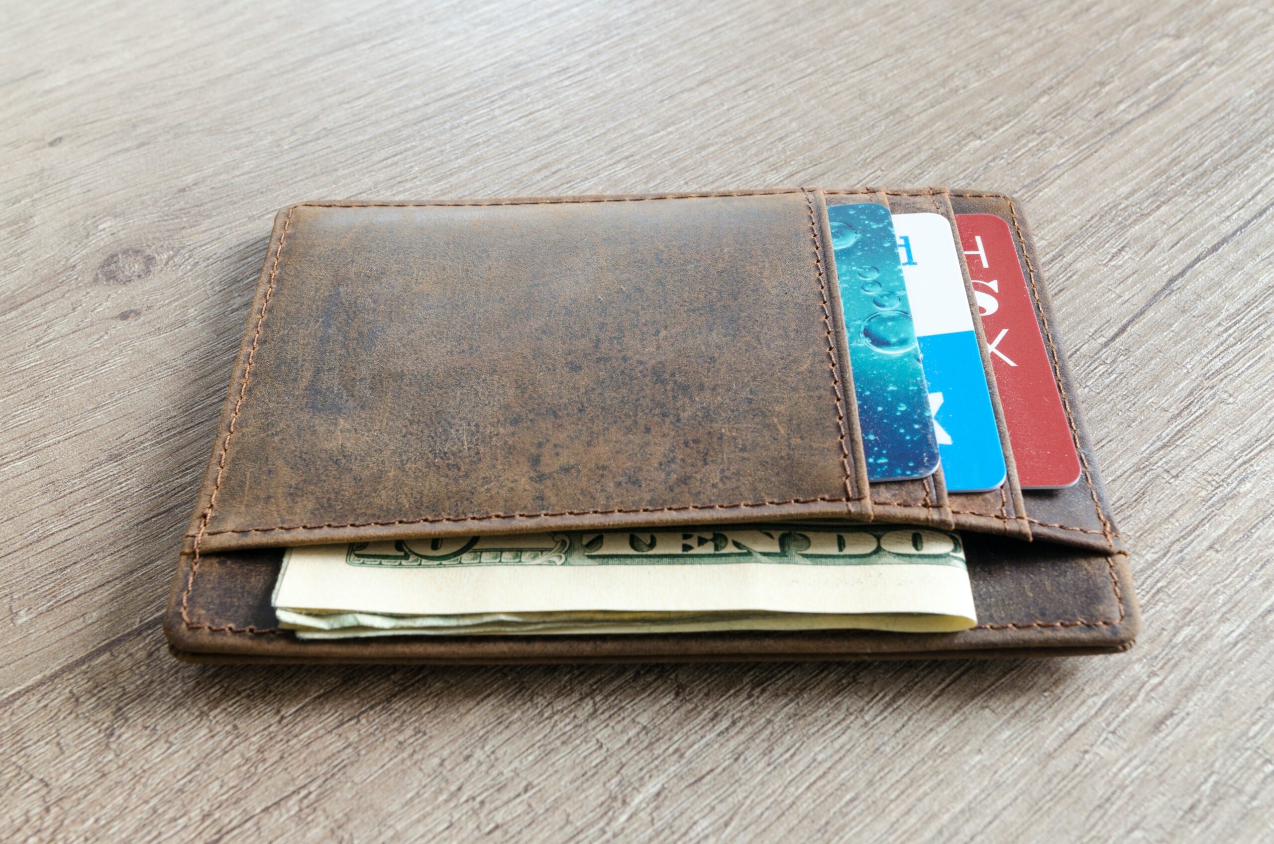 What is a (Digital) Identity Wallet? A Systematic Literature Review